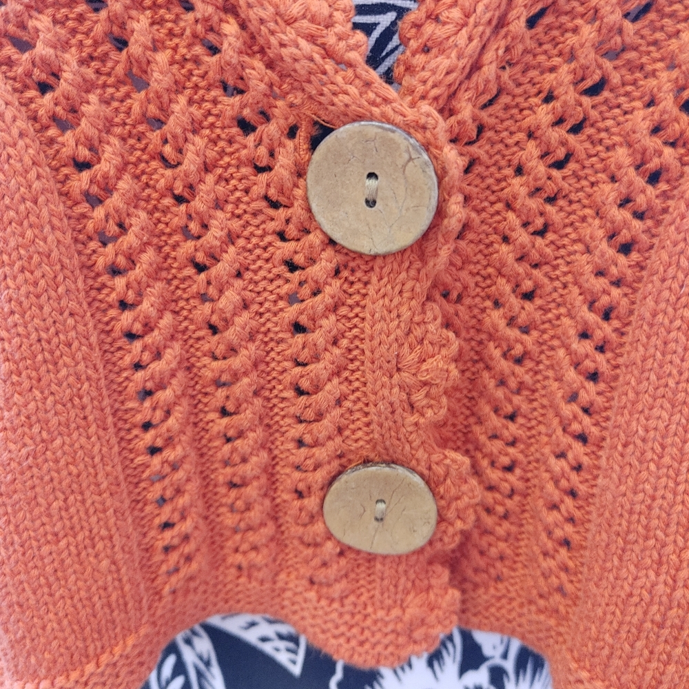 Orange Crop Fun Button Summer Sweater Medium - Picture 6 of 7